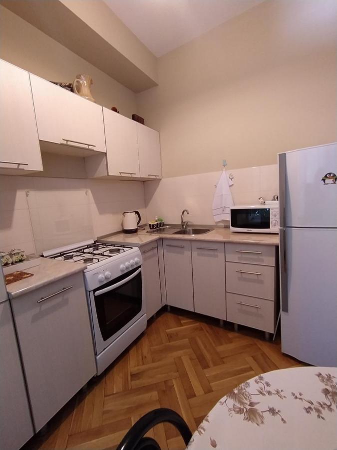 Apartment Dadiani 26 Тбілісі Екстер'єр фото