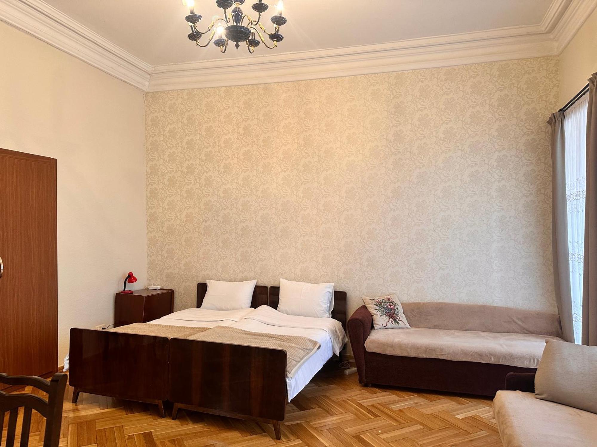 Apartment Dadiani 26 Тбілісі Екстер'єр фото